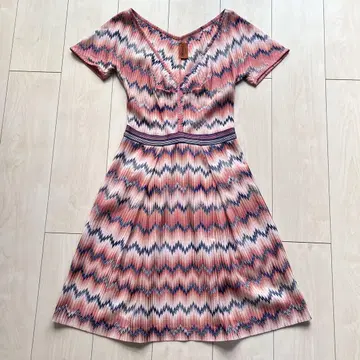 새상품급 MISSONI 미쏘니 니트 절개 원피스