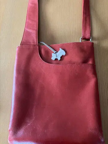 RADLEY 빨간색 숄더백