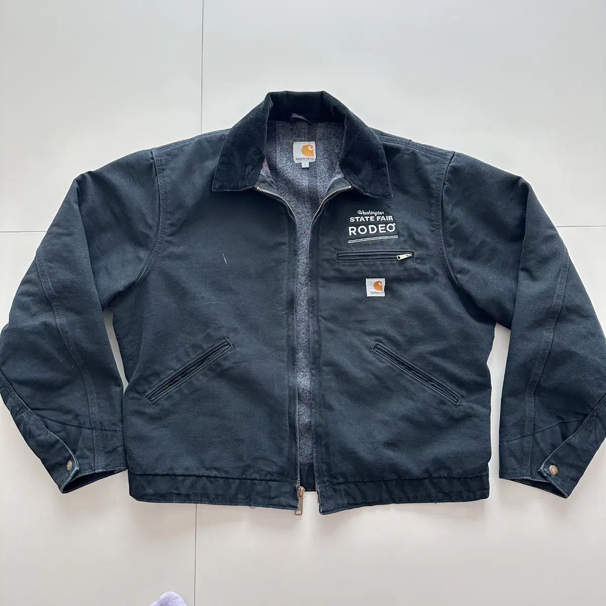 칼하트 j001 디트로이트 Made in USA