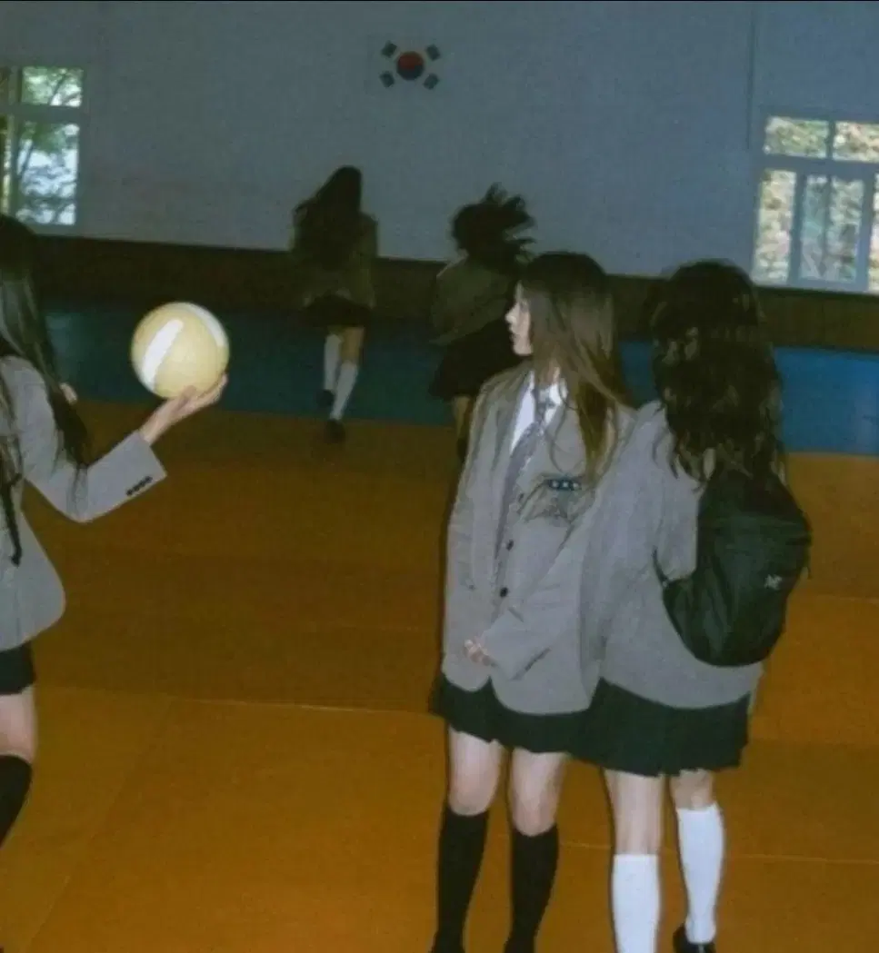 아크테릭스 백팩 뉴진스 백팩