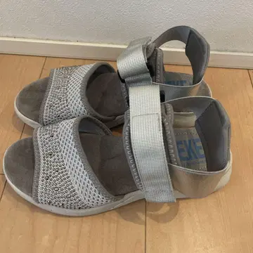 SNEEKE 스트랩 샌들 S 사이즈