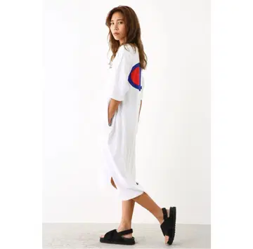 챔피온 빅 하프 슬리브 원피스