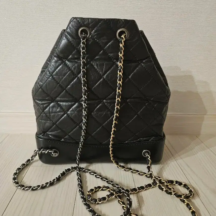 샤넬 가브리엘 백팩 블랙 사진 7