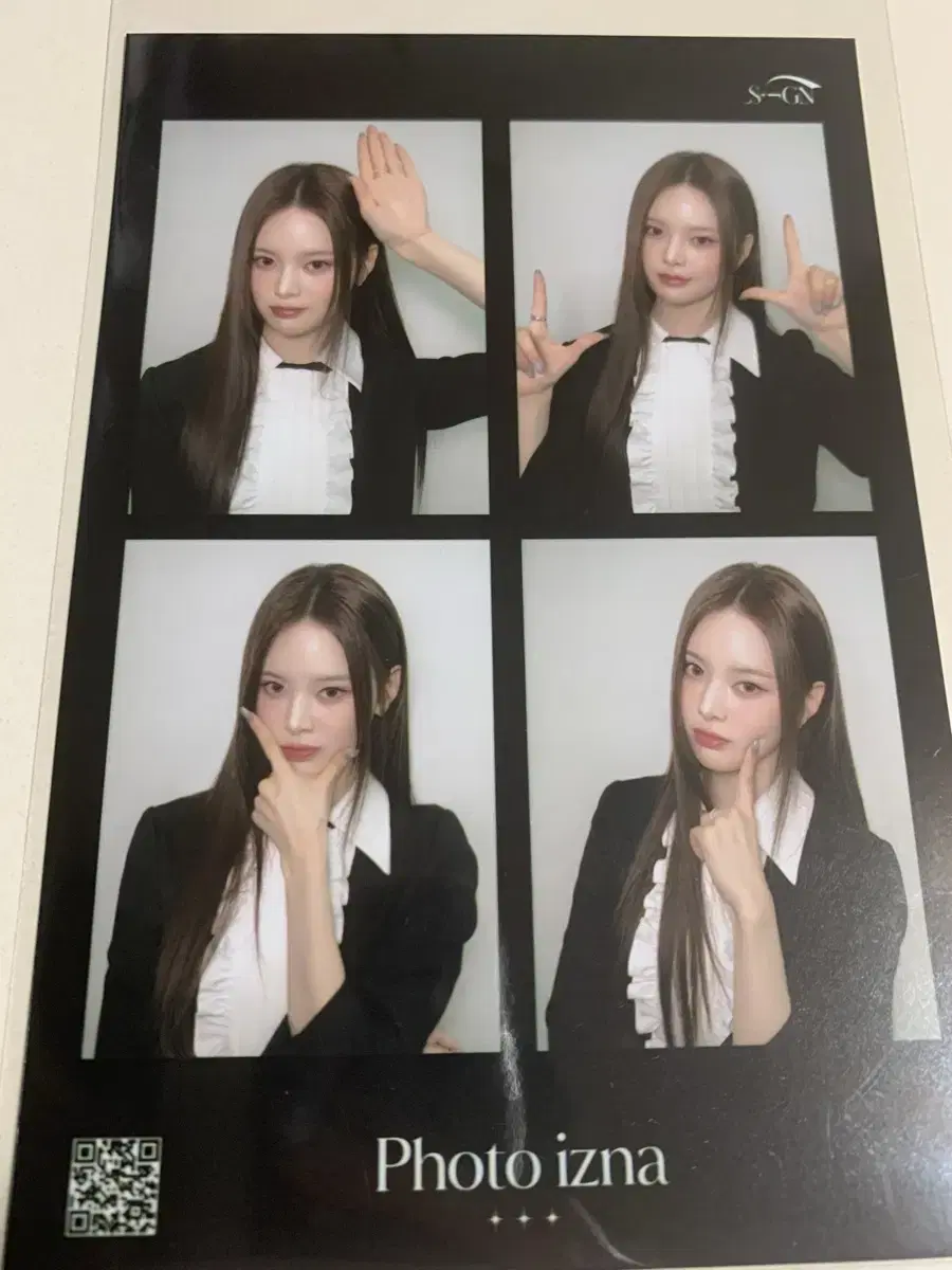 이즈나 Sign 공방 지민 네컷 사진 양도합니다.