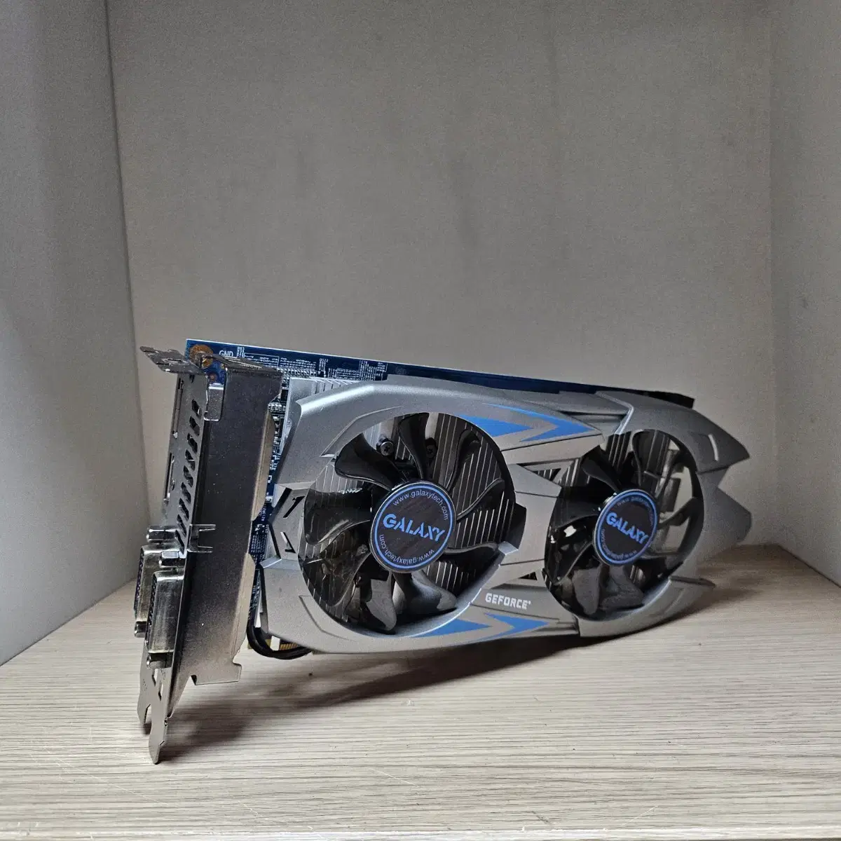 갤럭시 GTX750 그래픽 카드