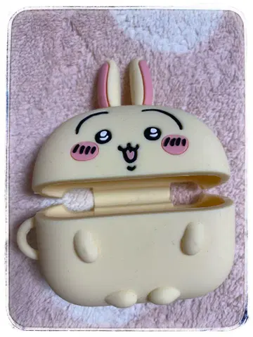 치이카와 토끼 얼굴 실리콘 AirPods Pro 케이스