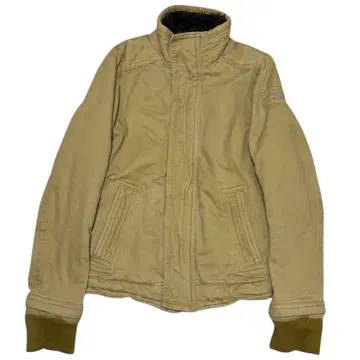 Abercrombie & Fitch 아베크롬비