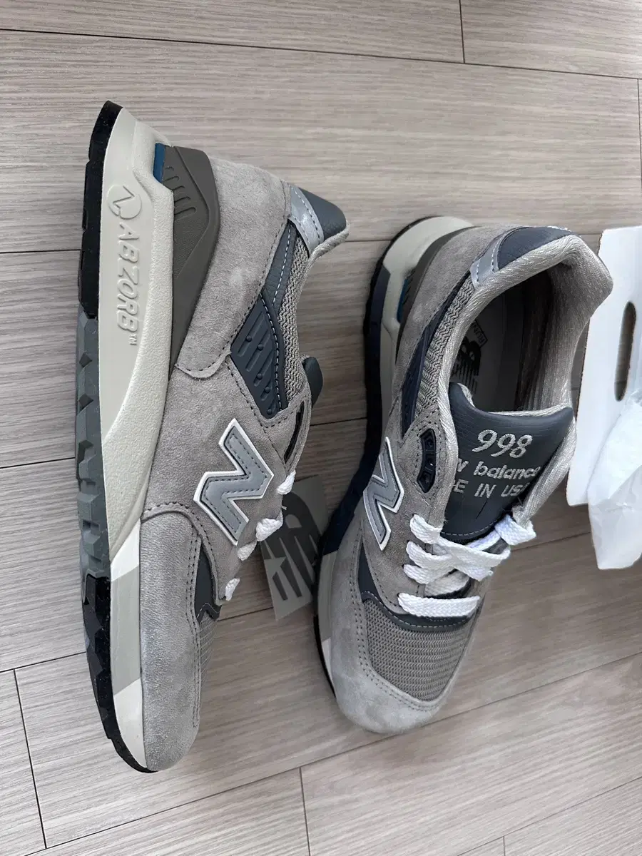 새상품 뉴발란스 998