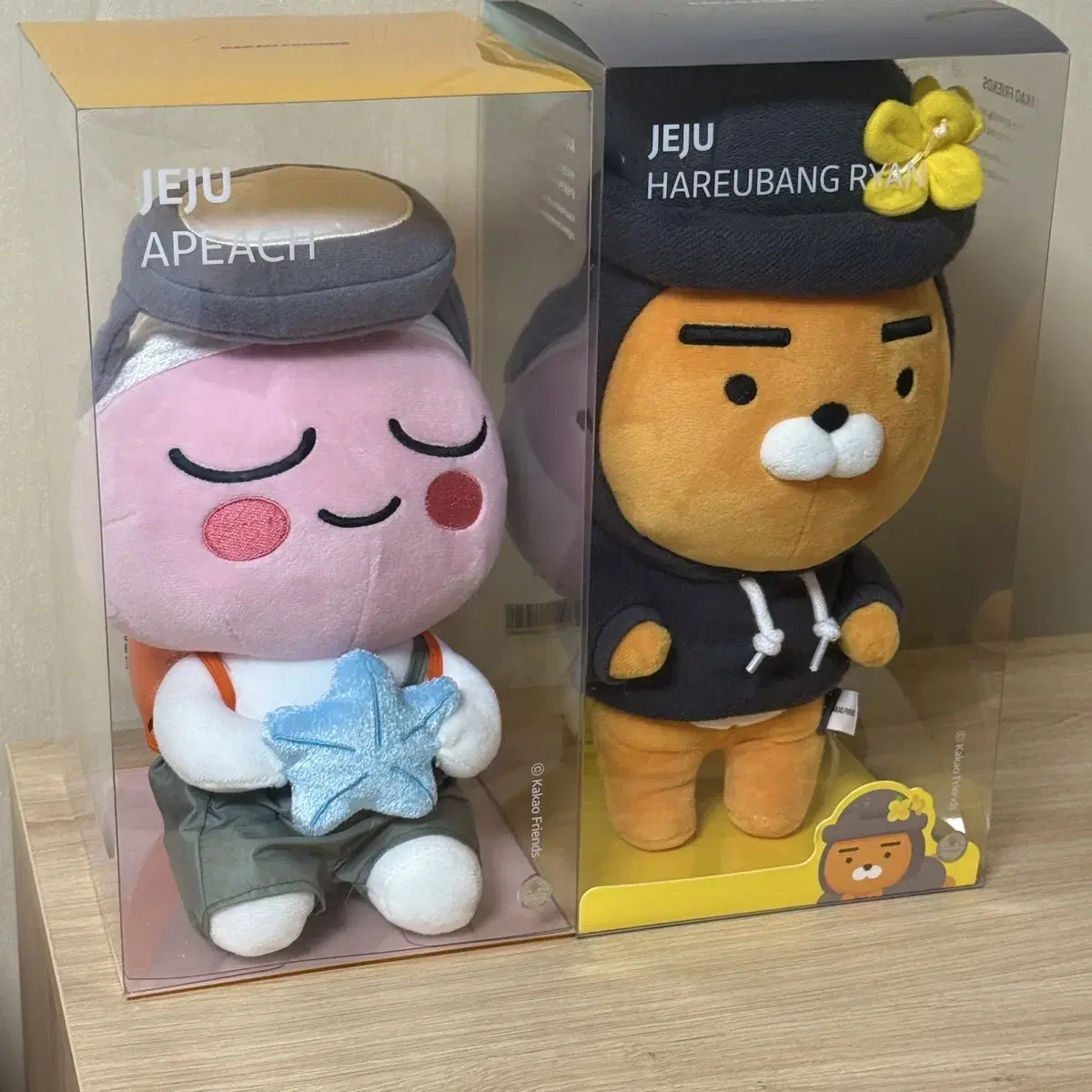 Kakao Friends Jeju Edition Haenyeo Apeach Harubaang Ryan