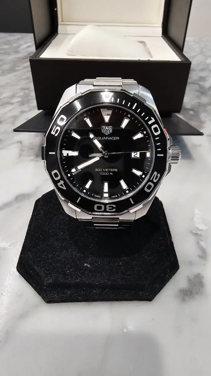 Tag Heuer Aquaracer Quartz Men's Metal Watch (Excellent Condition)