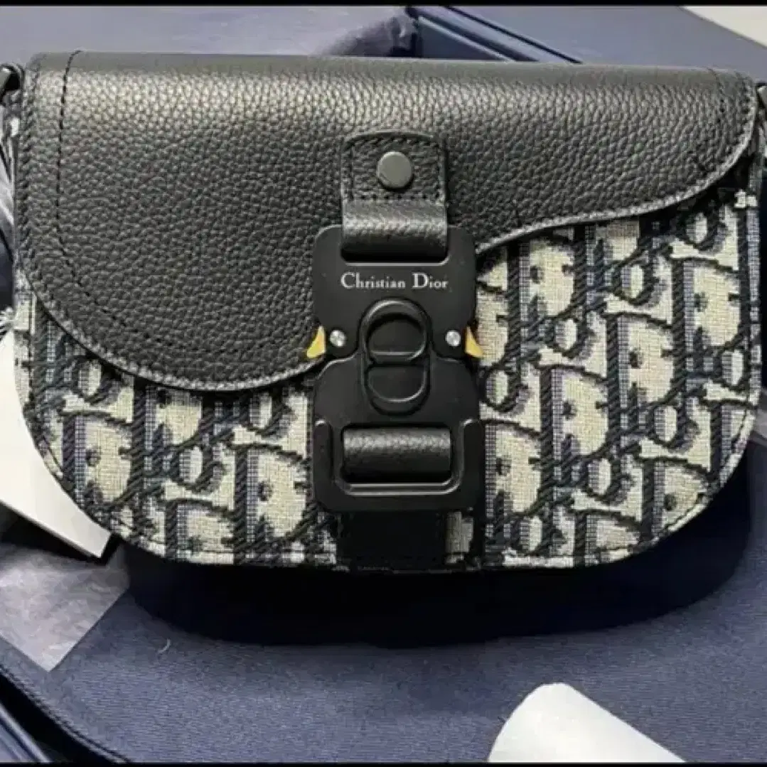 DIOR | 디올 [ OS ] Dior Oblique Saddle Messenger Bag