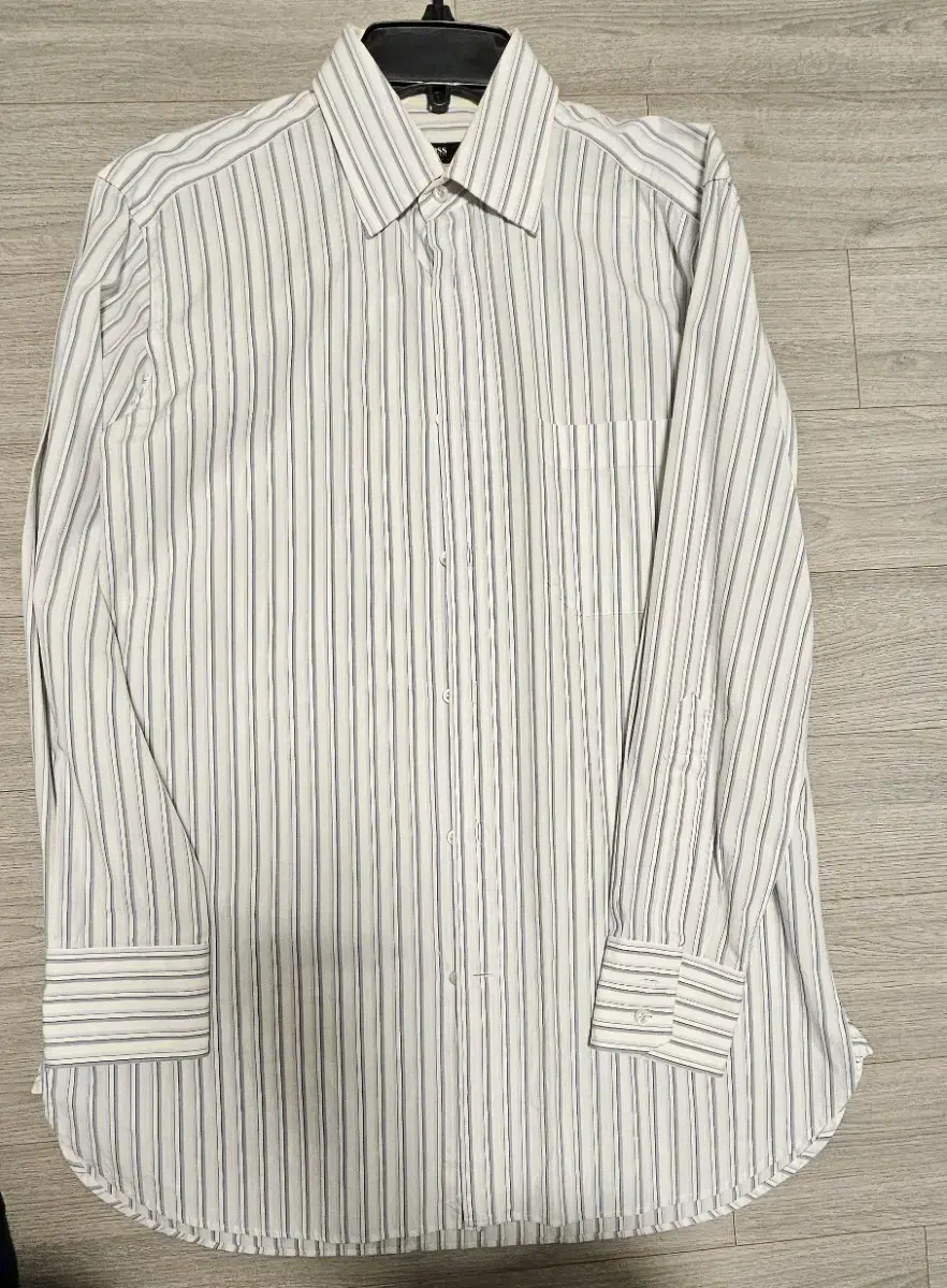Hugo Boss Shirts 100