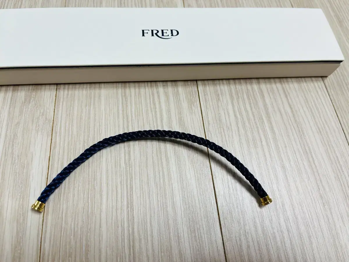 Fred Bracelet Cable Strap No. 17
