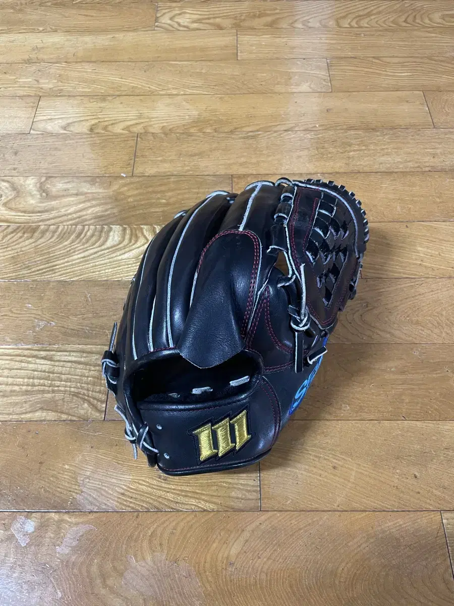 Morimoto Seung-hwan Model Glove Grade 1