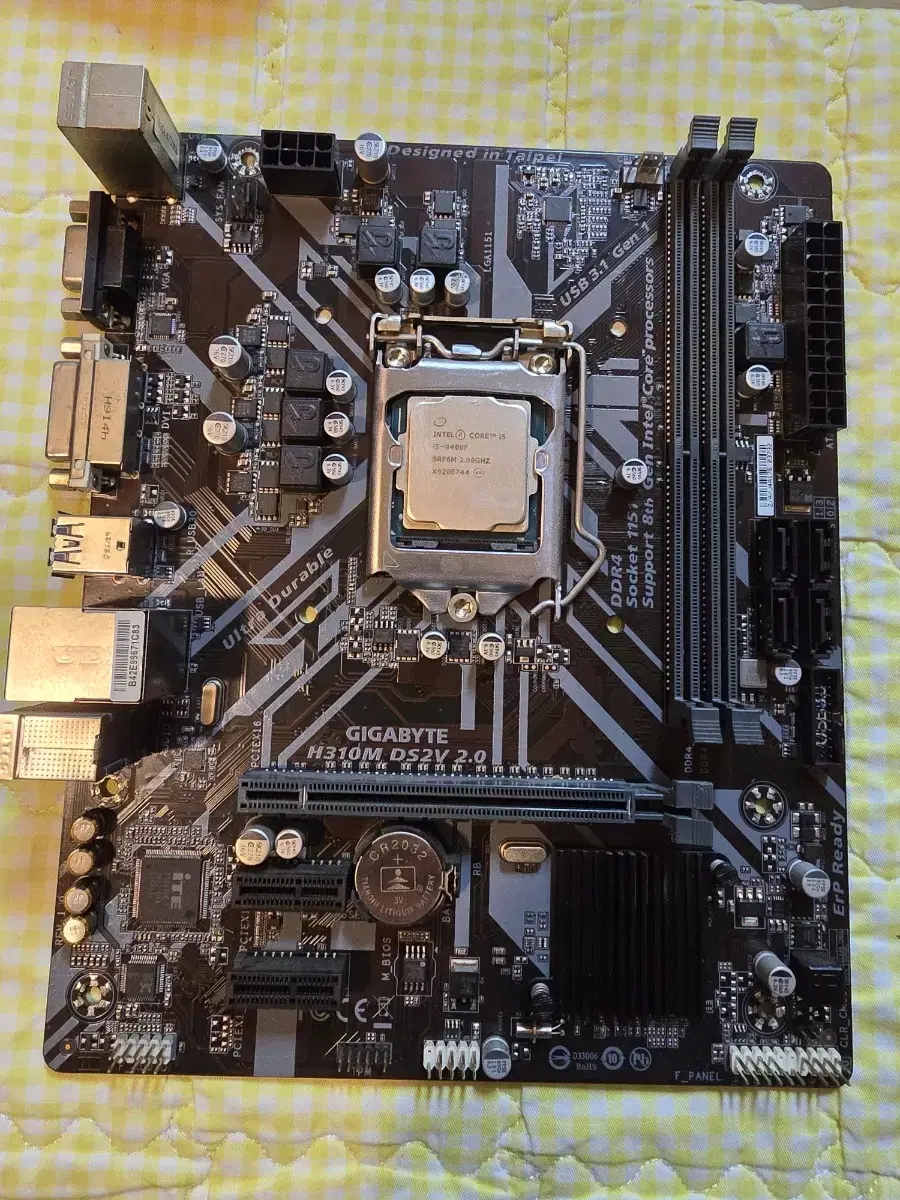인텔 i5 9400f + 기가바이트 h310m ds2v 2.0 ddr4