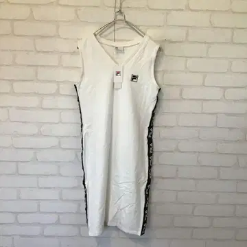 택 포함 새상품 FILA 별주 리젝시 사이드 테이프 V넥 원피스