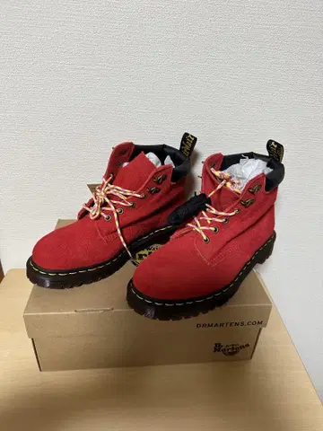 미사용 새상품 닥터마틴 빨간색 스웨이드 워크 부츠 UK8 26~27cm