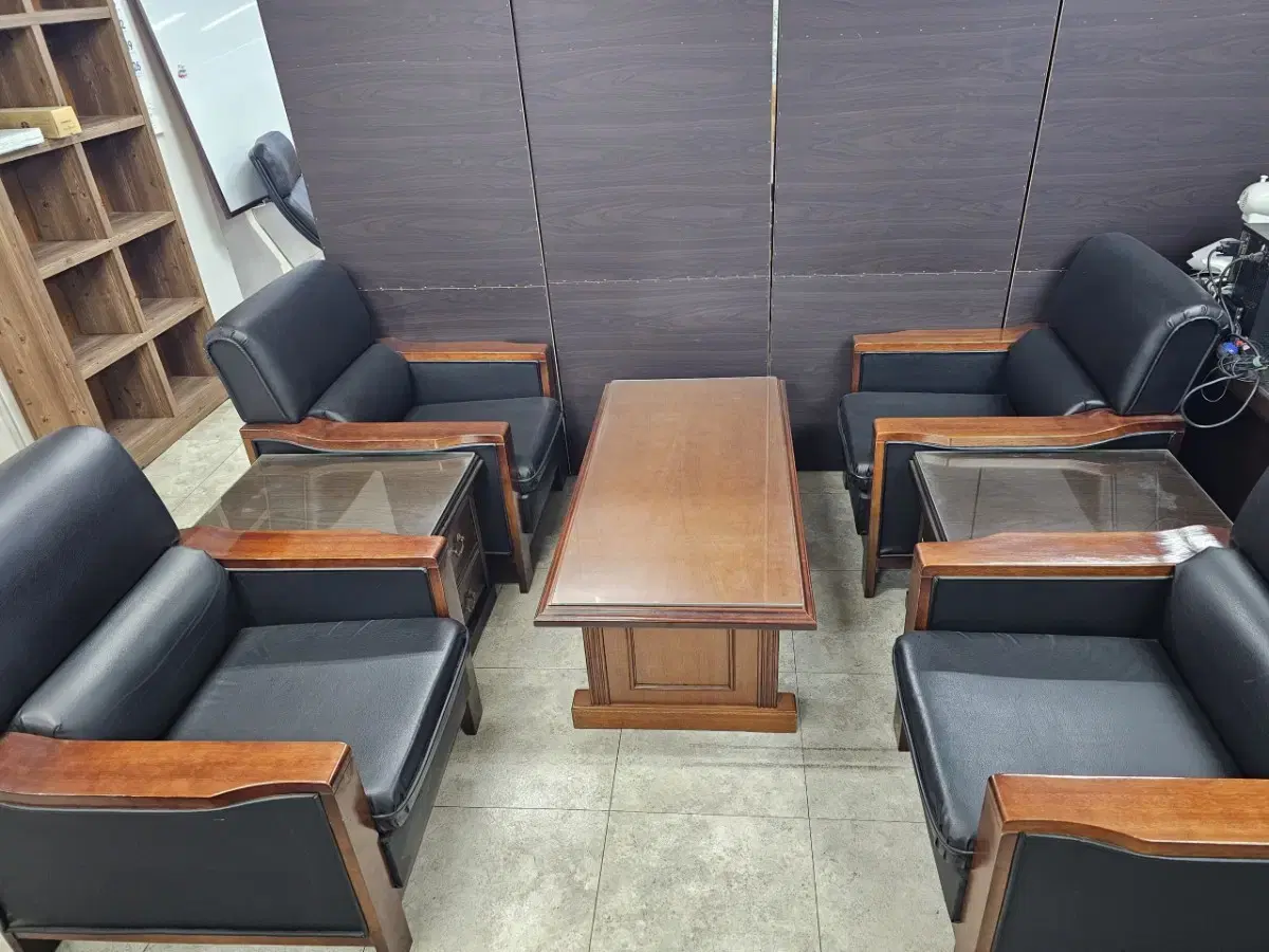 4-Seater Sofa Table in Bulk