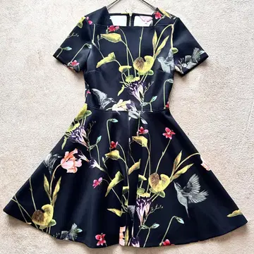 TED BAKER 꽃무늬 새 플레어 원피스 사이즈 1 새상품급