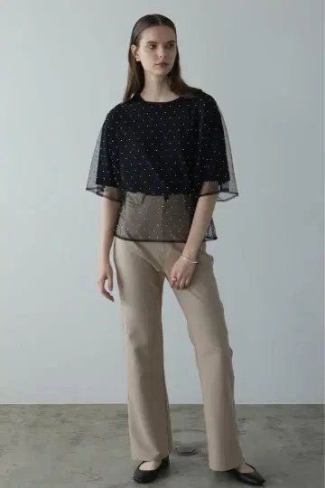 큐빅 시어 탑 - RHINESTONE SHEER TOPS