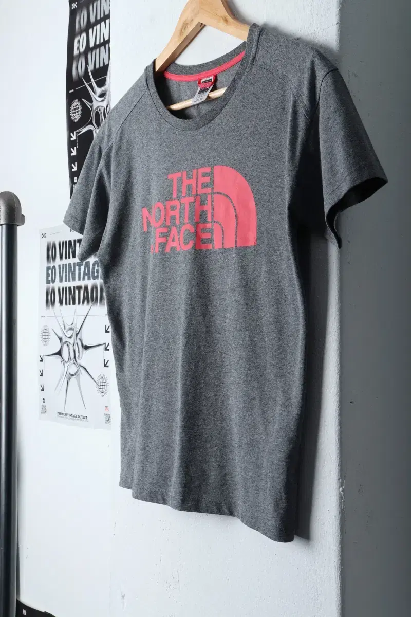(L) North Face Short Sleeve T-Shirt Children's Key Gray-126F4