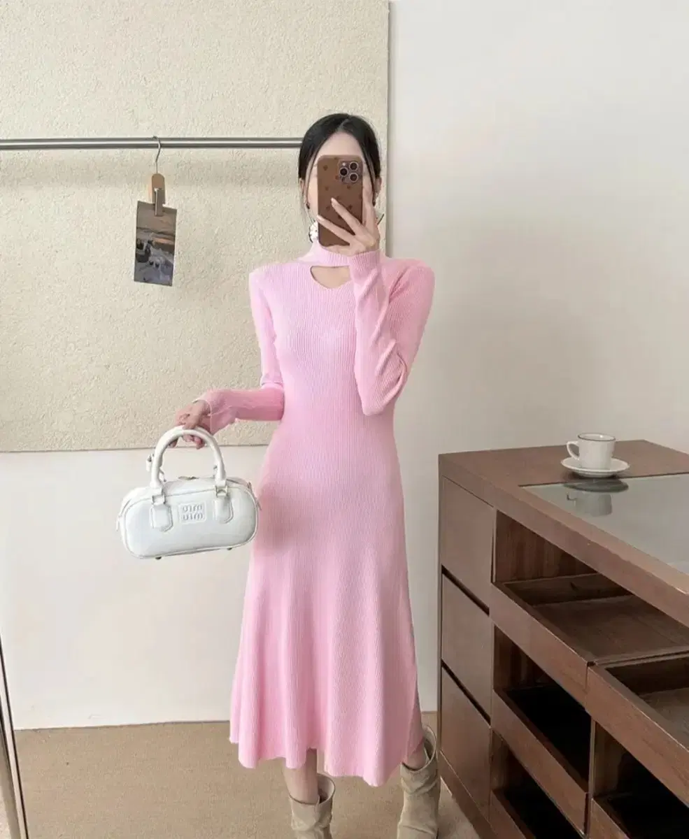Women's pink knit ONEPIECE dress woo!ah! and warm, I like it