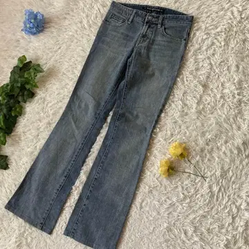 새상품급 DKNY JEANS 플레어 청바지 스트레치 w25 S 사이즈