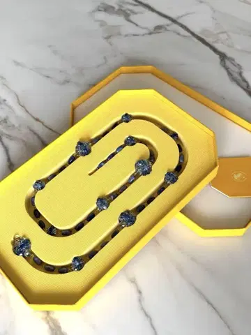 스와로브스키 목걸이