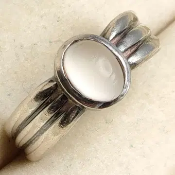 11호 SILVER 각인 우아한 실버 반지 ~달빛이 머무는 고요한 빛~