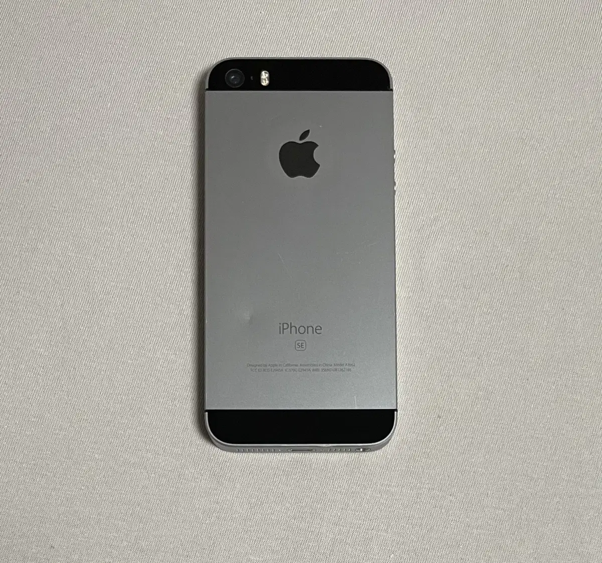 아이폰se1 스페이스그레이 16GB [당일배송]