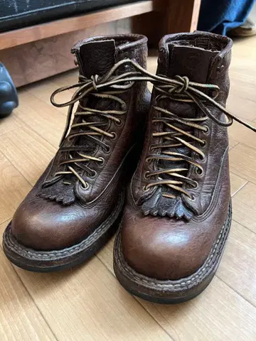 화이트 부츠 스모크 점퍼 불하이드 레드윙 웨스코