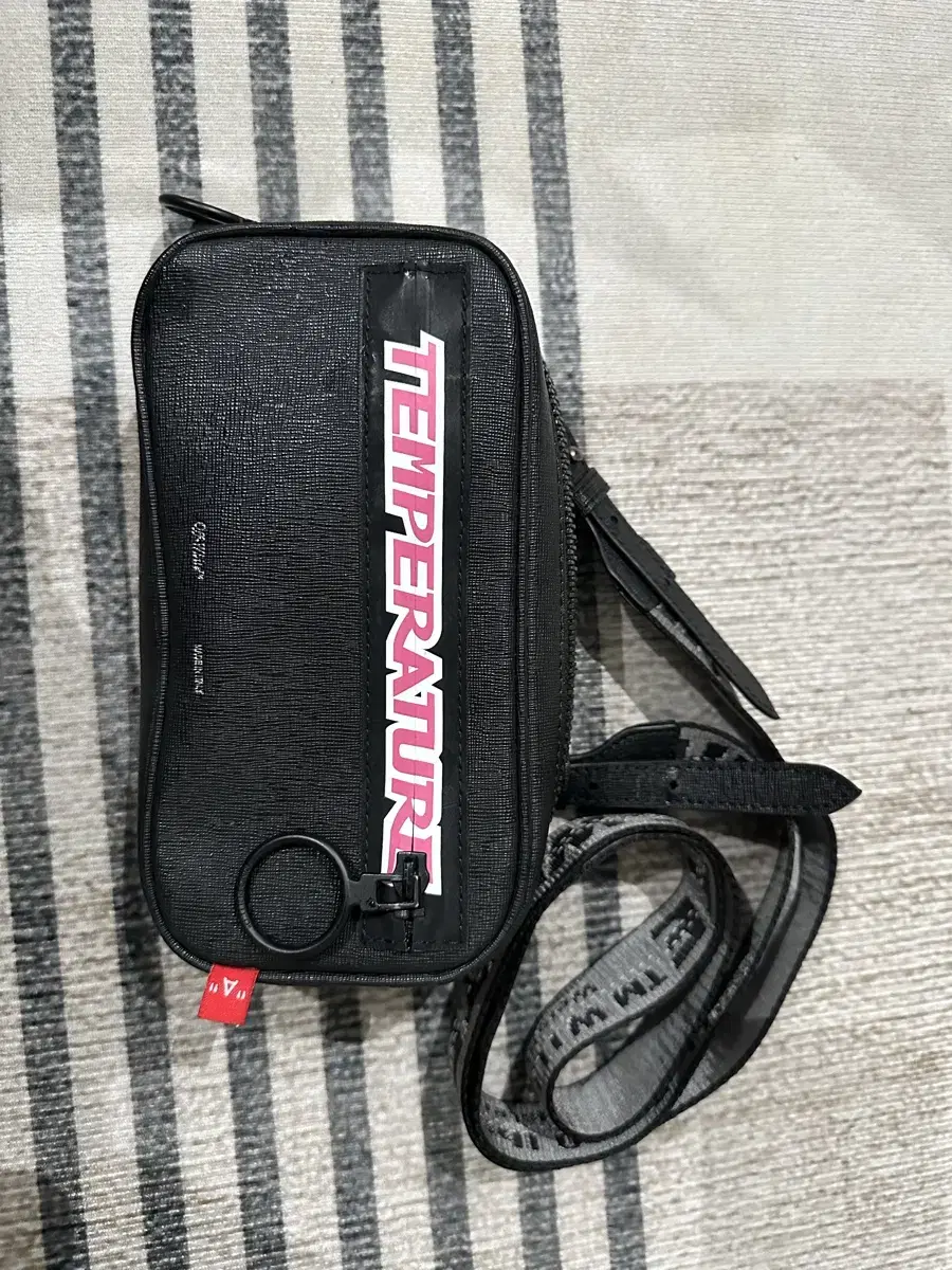 Off-White TEMPERATURE Crossbody Bag
