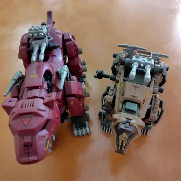 ZOIDS 사벨 타이거[정크 제품] & 베어 파이터 당시 제품
