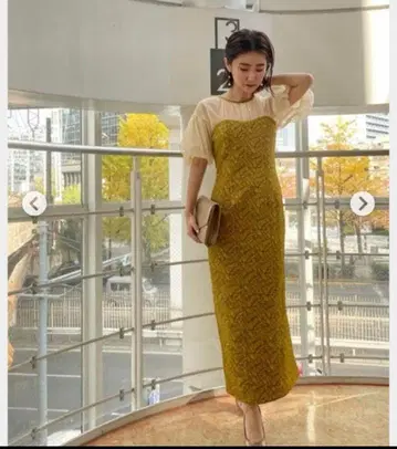 러그 문 자카드 원피스