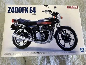 가와사키 Z400FX E4 1981 1/12 스케일 모델