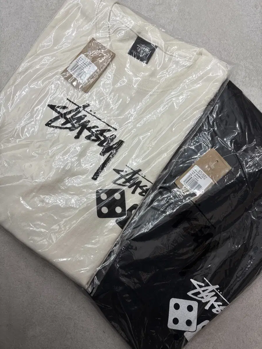 정품/무료배송 스투시 STUSSY 다이스 반팔 / 블랙 , 크림
