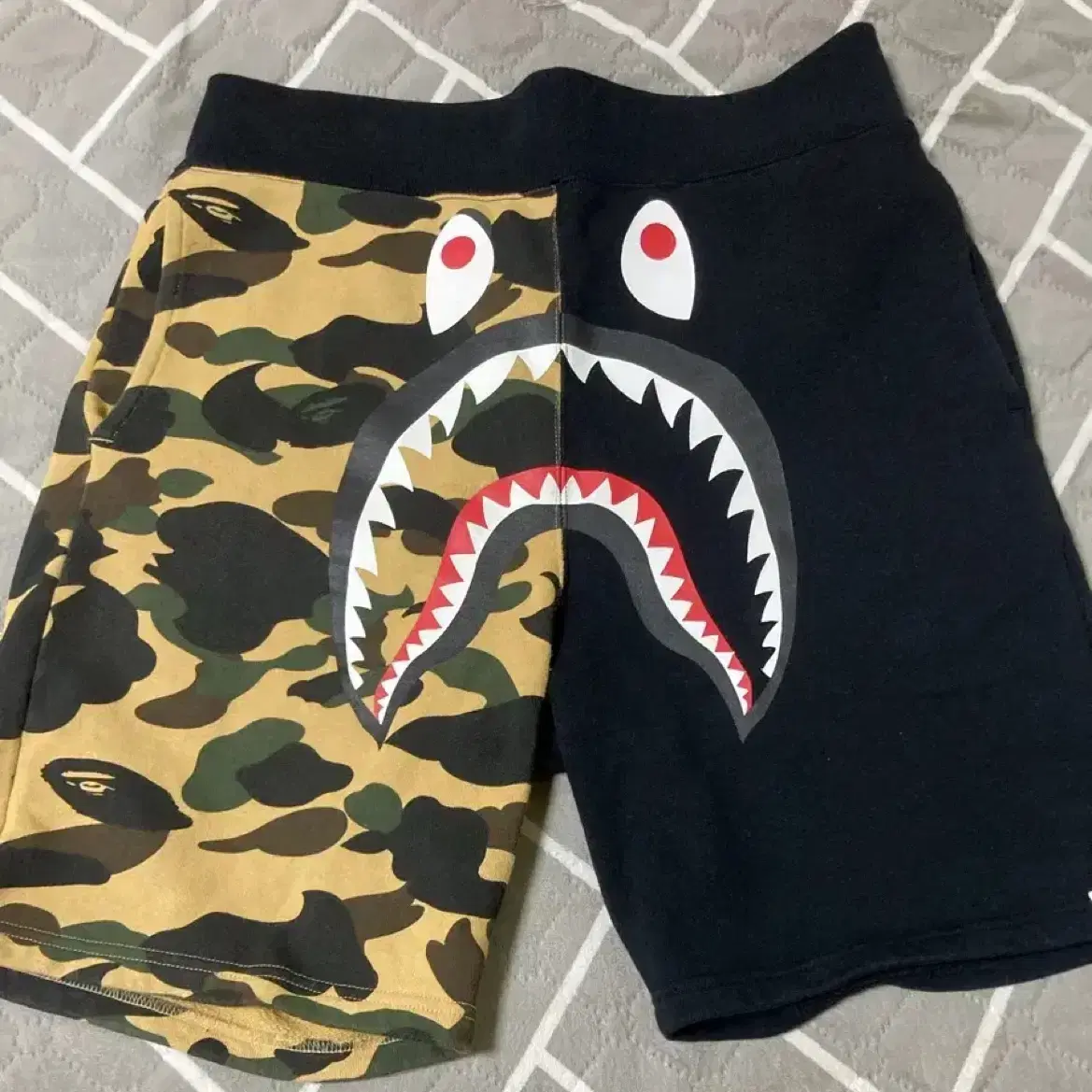 베이프 반카모 쇼츠 반바지 L