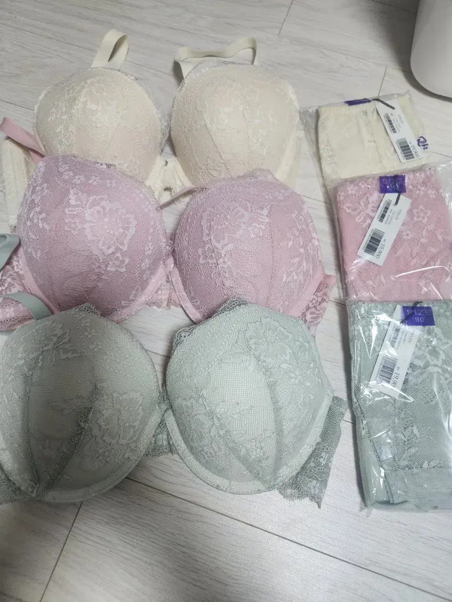 Evelyn Underwear Set 75C