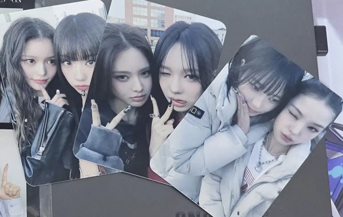 IZNA 이즈나 사인 5회차 출석 특전 공방 사녹 유닛 포카