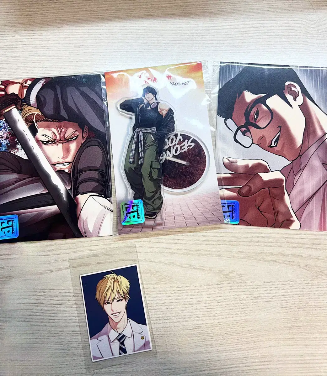Lookism zuu goods bulk (individual items available)