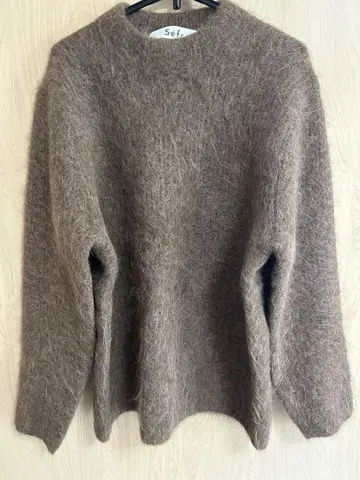 sefr haru sweater ours 모건 착용
