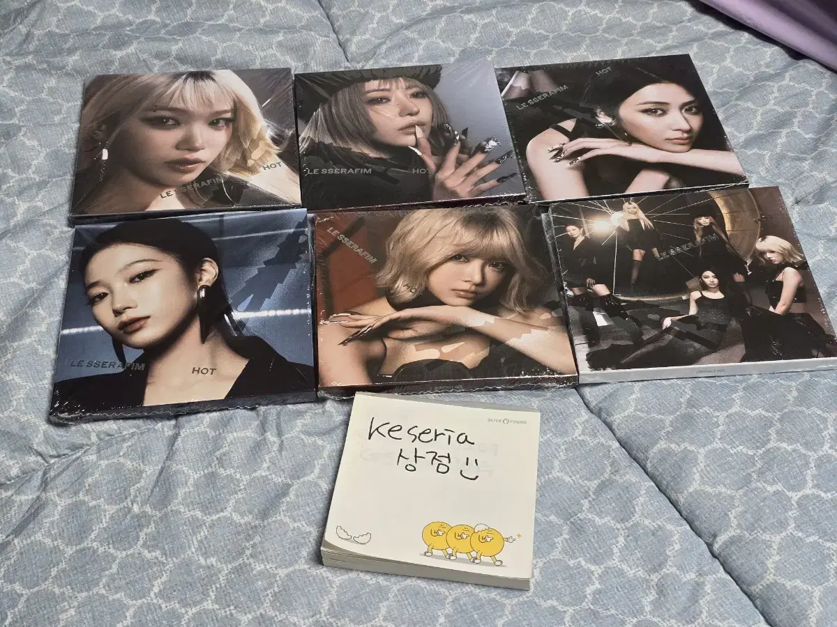 (Sealed) le sserafim HOT Compact Version Set
