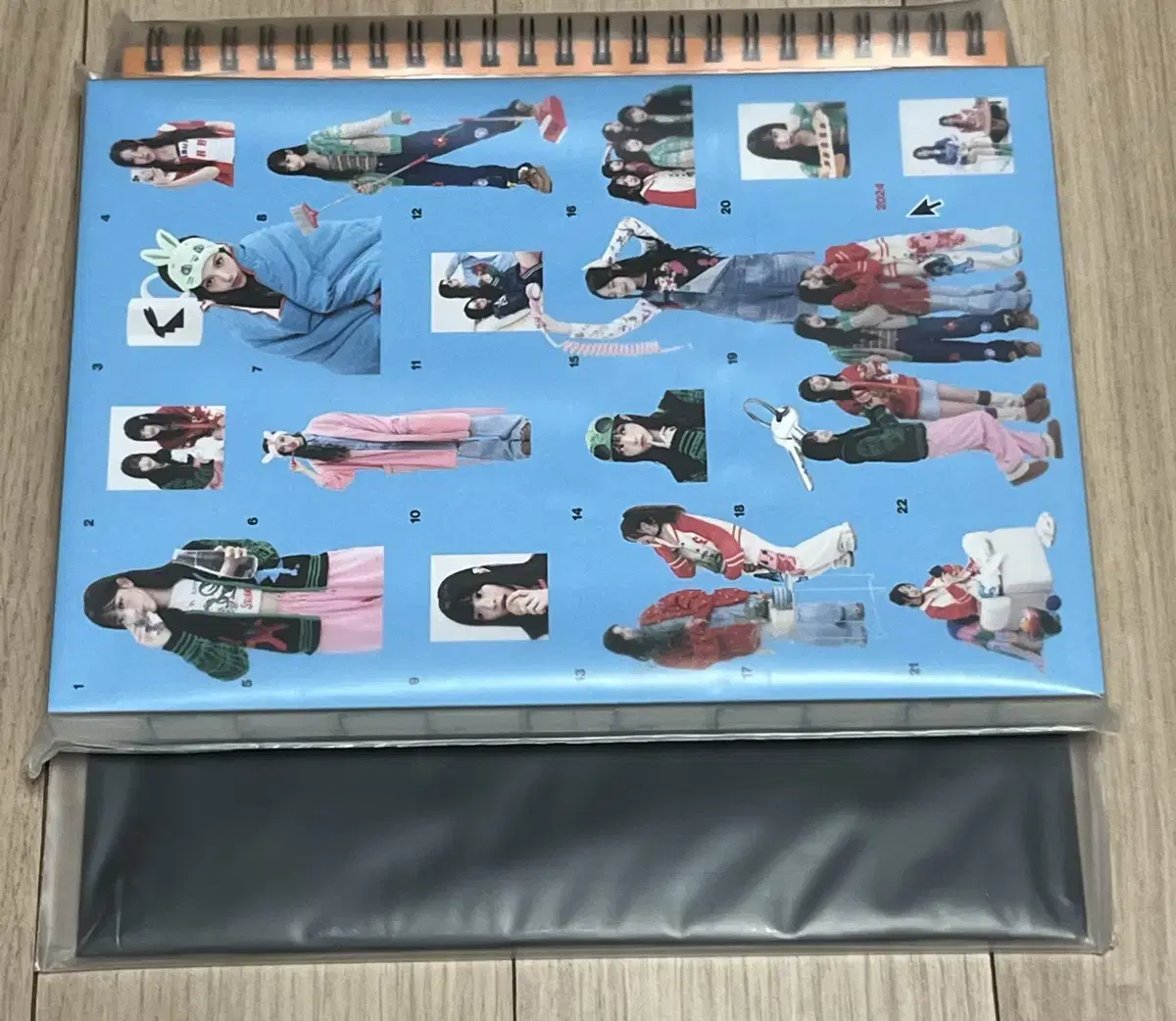 일괄급처)뉴진스 2024 시즌그리팅 달력 다이어리