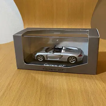 딜러 특주 미니 챔프스 포르쉐 까레라 GT 1/43