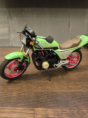 가와사키 Z400GP