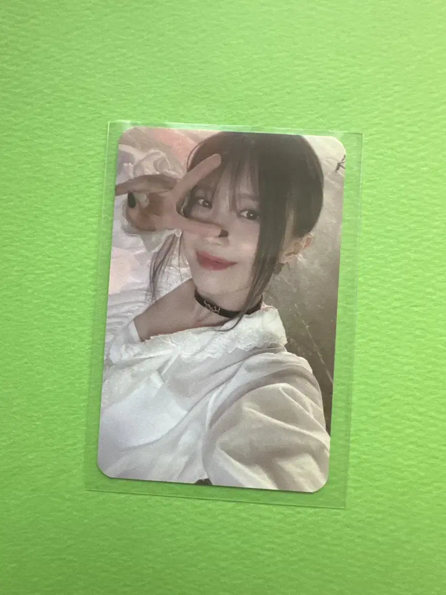 프로미스나인 송하영 미나우 조은뮤직 포토카드 팝니다.