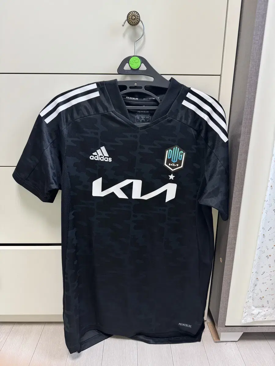 Showmaker Damwon Dplus Kia Uniform