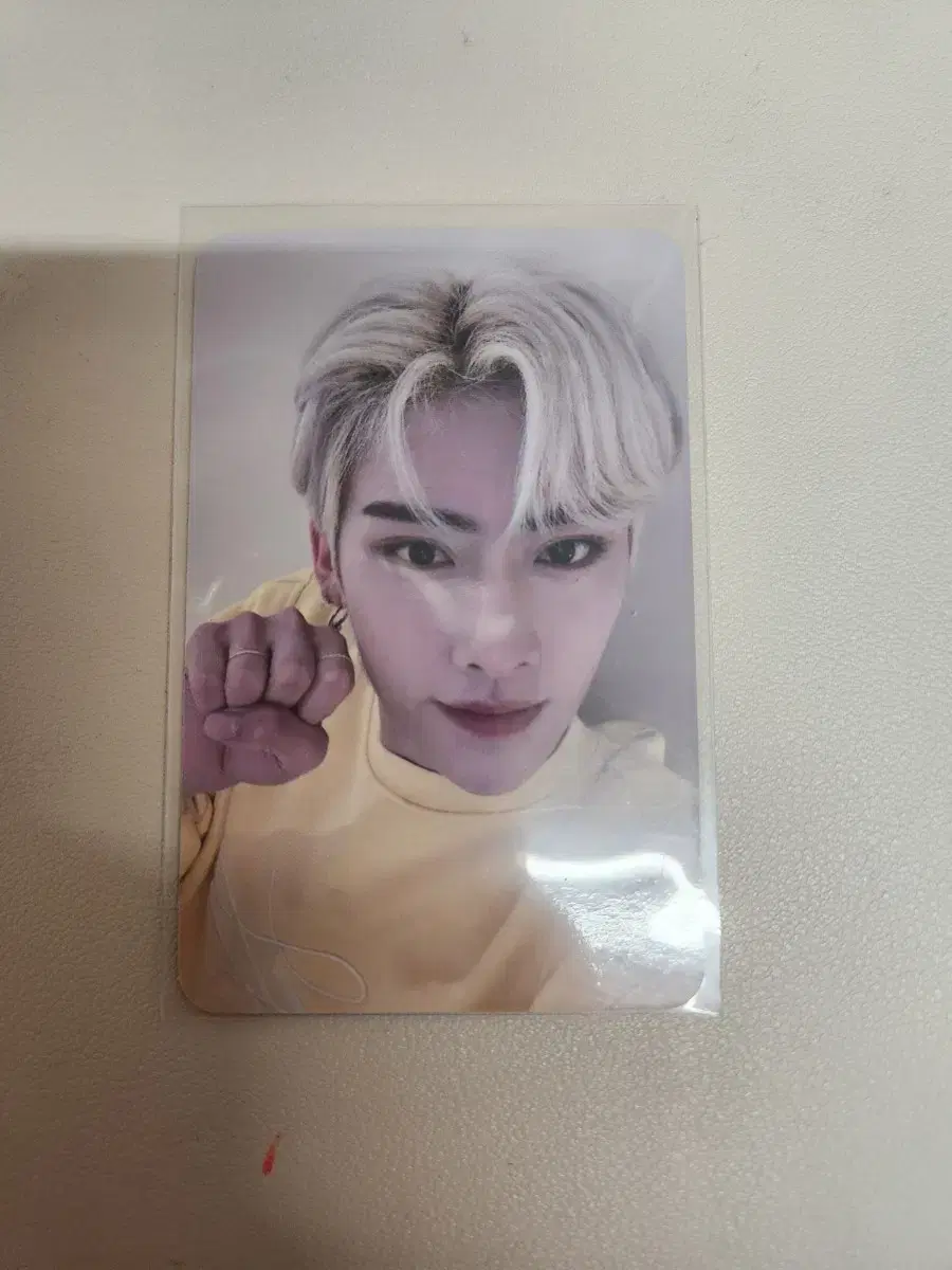 제베원 제로베이스원 리키 1집 에버라인 럭드 럭키드로우 주먹 포카 양도