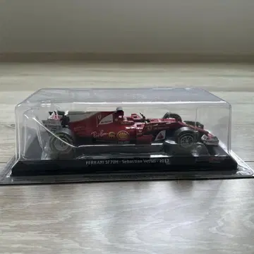 페라리 SF70H - 세바스찬 베텔 - 2017