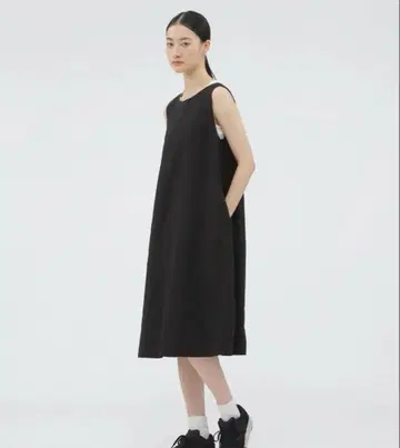 마가렛호웰 린넨 원피스 블랙 II